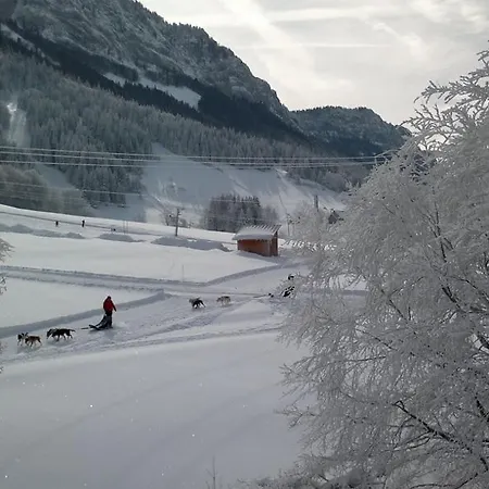 Coeur Des Montagnes 2* Rencurel